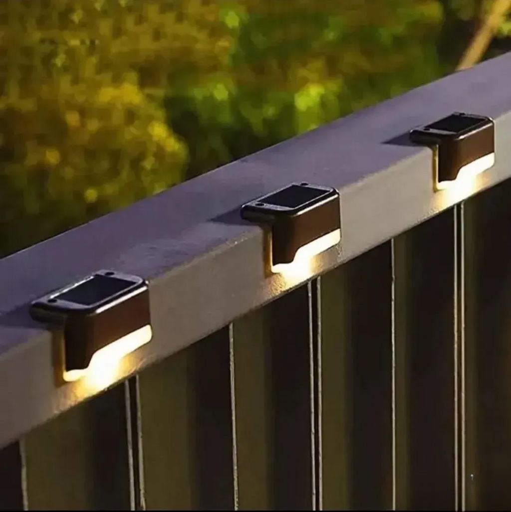 Ultrakraftig LED solcellelampe for utendørs bruk 